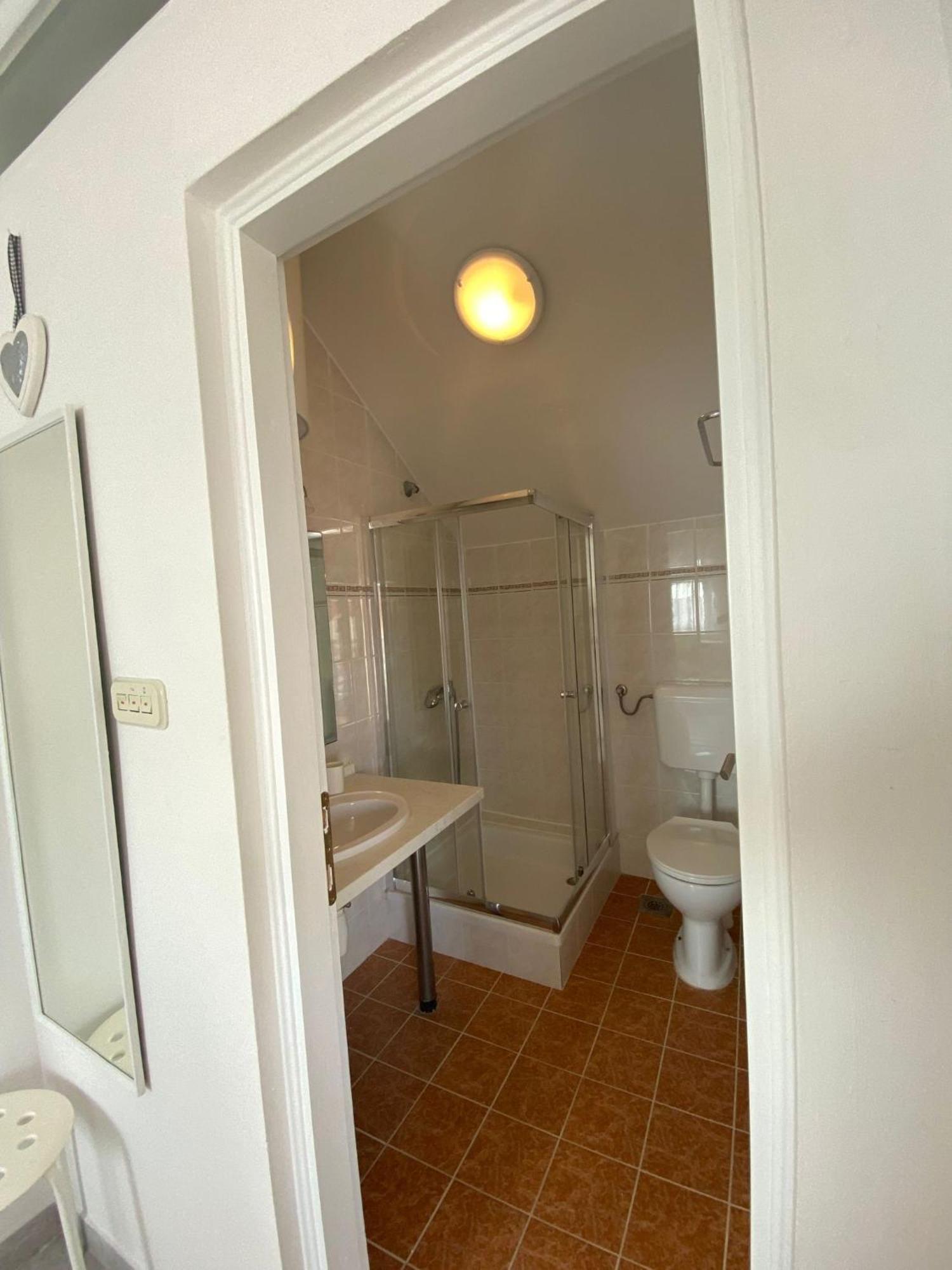 Apartments Olea Rab Town Ngoại thất bức ảnh