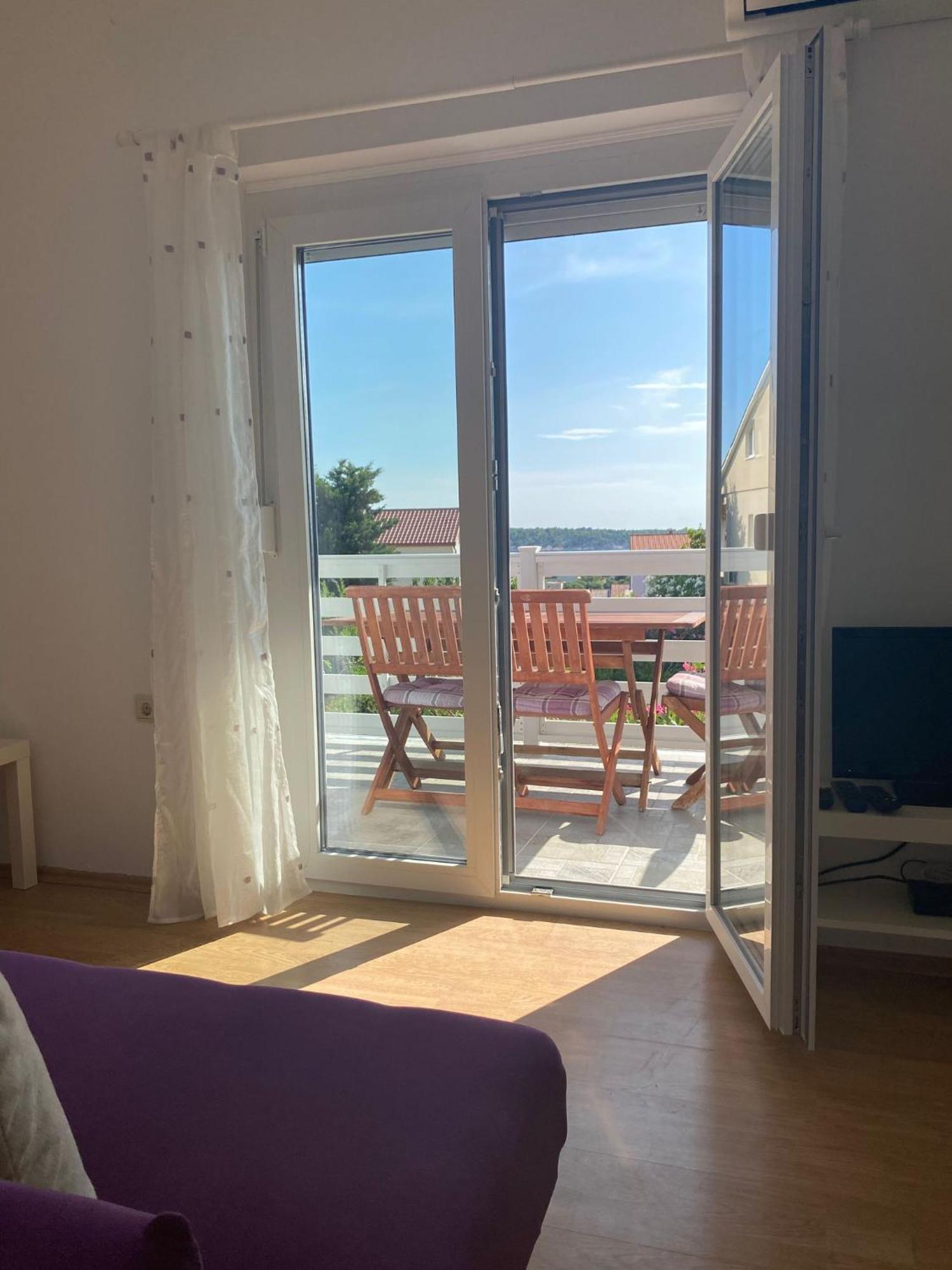 Apartments Olea Rab Town Ngoại thất bức ảnh